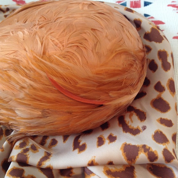 Vintage Feather Pillbox Lucila Mendez of NY Hat main image 4